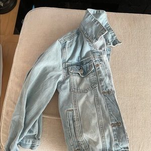 Girls 9/10 Jean Jacket. forever 21.